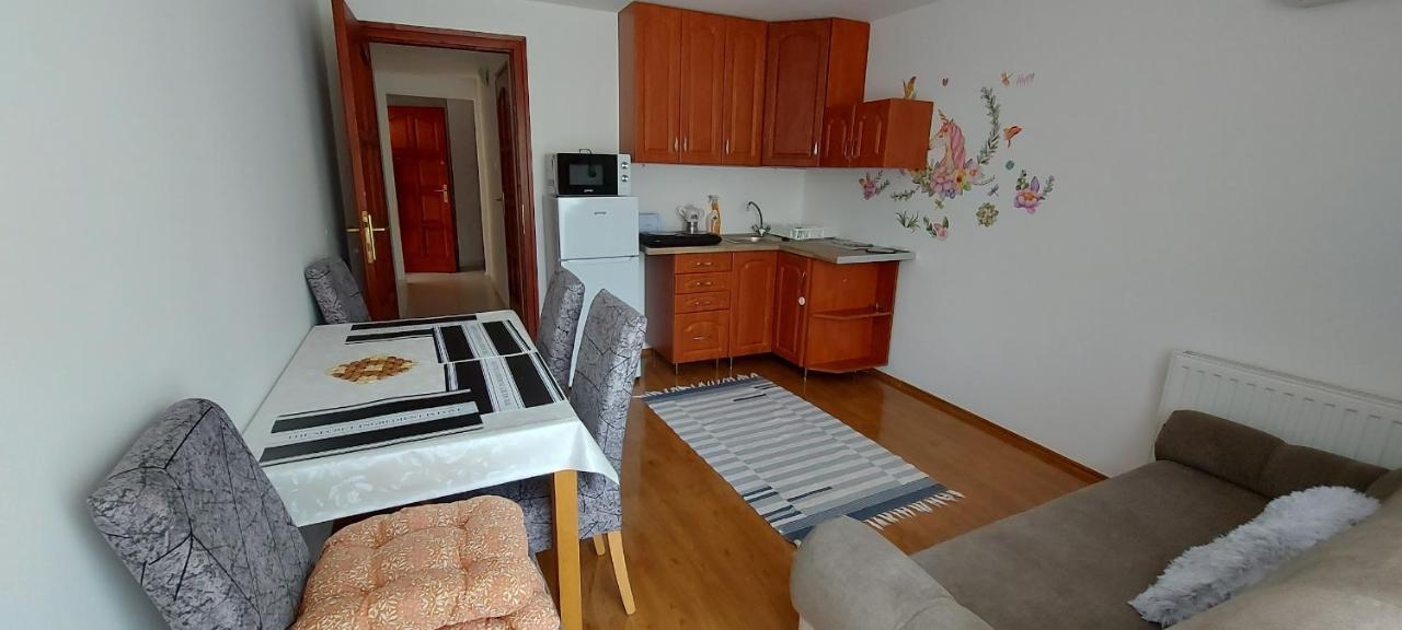 Balatoni Aranyparti Apartmanok Siófok Extérieur photo