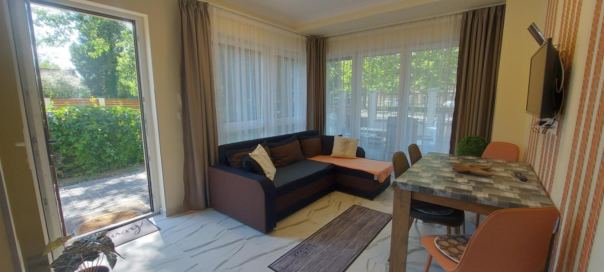 Balatoni Aranyparti Apartmanok Siófok Extérieur photo